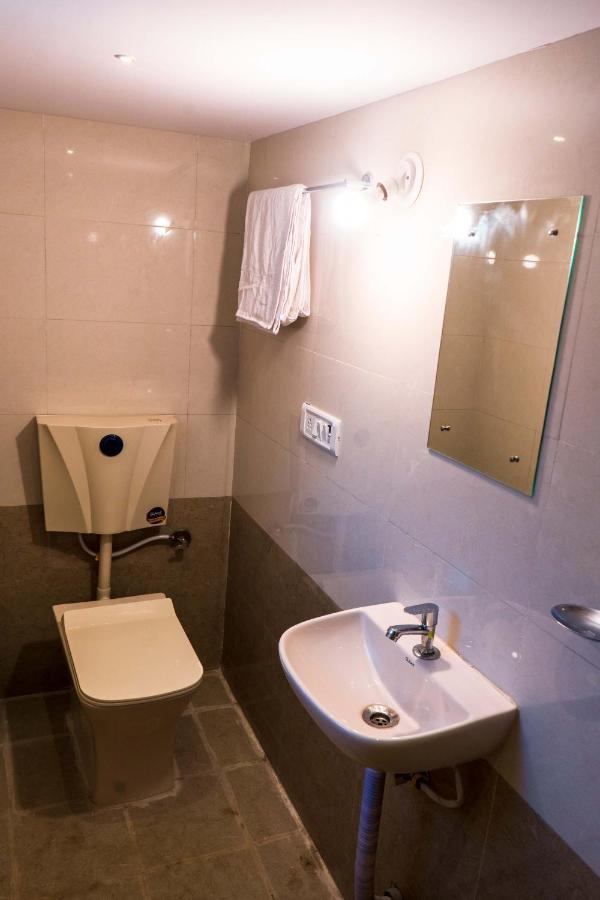 Anandvan Beach Resort Alībāg Εξωτερικό φωτογραφία